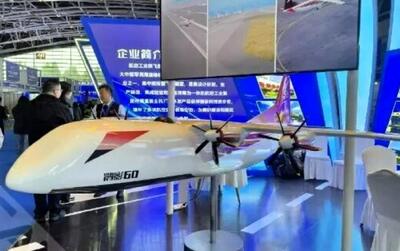  پهپاد غول‌پیکر ۶۰ تُنی چین وارد میدان شد/ جابجایی بالگرد و کانتینرهای نظامی با پهپاد