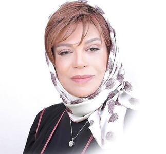  تاریخ وبگردی | تیپ و چهره «علی نصیریان و گوهر خیراندیش» در 89 و 70 سالگی