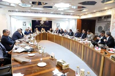  برگزاری نشست مشترک دبیرخانه شورای‌عالی و گمرک برای رفع موانع گمرکی مناطق آزاد