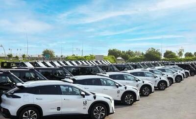  شروع فعالیت ربات‌تاکسی‌های بدون راننده در ابوظبی با همکاری اوبر و ویراید