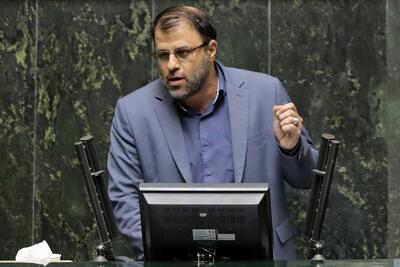  ظهوریان: پرونده بابک زنجانی شفاف نیست/ قوه قضائیه کوتاهی کرد