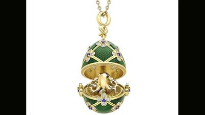  آویز جیمز باند فابرژه قربانی دزدی غیرمعمول در اوکلند شد / آویز طلای فابرژه مستقیماً از فروشگاه به معده رفت