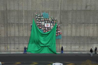  رونمایی از المان شهدای اقتدار در بزرگراه هاشمی رفسنجانی تهران