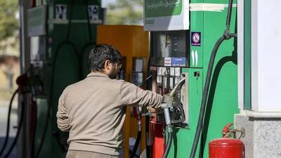  خبر عجیب: دولت از حذف سهمیه بنزین عقب‌نشینی کرد!