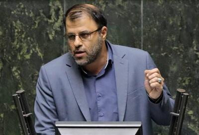  بودجه ۱۴۰۵ به شدت تورمی است/ ۹۰۰ همت کسری در بودجه/ تورم روی دوش حقوق‌بگیران