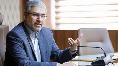  فلسفی: اعتراضات صنفی بازاریان در روز نخست به‌حق بود/ ؛ تغییر جهت تجمعات در روز دوم نشانه نفوذ و سوءاستفاده دشمن است