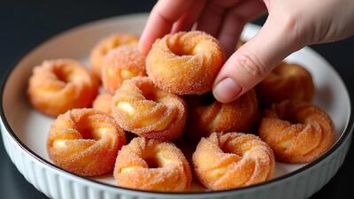  طرز تهیه شیرینی فوری با آرد و آب / فقط چند دقیقه تا یه شیرینی خوشمزه!