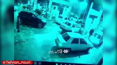  ببینید| مهار آتش‌سوزی محدود در پمپ‌بنزین دولت‌آبادِ تهران