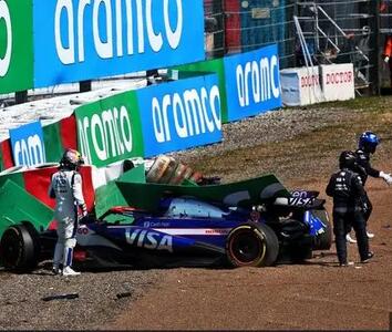  از تصادف در پیست تا حواس پرتی راننده کامیون