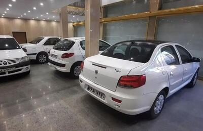  خریداران خودرو بخوانند/ بازار خودرو راکد نیست؛ قفل است؛ تعداد معاملات صفر شد