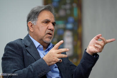  ببینید | آخوندی: مردم با پدیده بی‌دولتی مواجه‌اند/ ویژگی دولت آن است که یگانه باشد