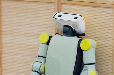  ببینید | اجرای مشترک ربات‌های کونگ‌فوکار و کودکان رزمی‌کار چینی در جشنواره بهاره