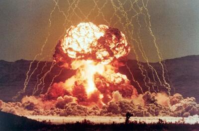  انفجار بزرگ در چین پس از آزمایش هسته‌ای چین / آمریکا خشمگین شد