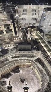  نمایی باشکوه از خانه خدا در نخستین شب ماه رمضان