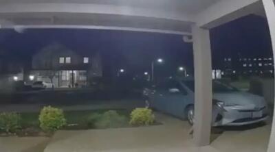  پرواز باورنکردنی یک خودرو به داخل خانه در ایالت اورگن