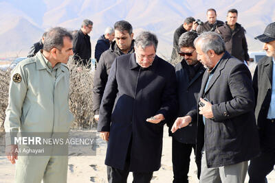  بازدید دبیرکارگروه ملی نجات دریاچه ارومیه از طرح های احیای دریاچه