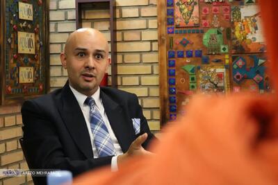  کارشناس اقتصاد: کاسبی کردن با کلمه ابرتورم کمکی به حل مشکل نمی‌کند