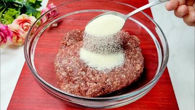  آرد را به گوشت اضافه کنید / ترفند چندبرابر کردن حجم گوشت