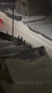  حمله به یک کارخانه تولید موشک + فیلم