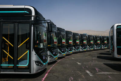  برای نرسیدن اتوبوس‌های برقی سنگ اندازی‌های زیادی شد + ویدئو