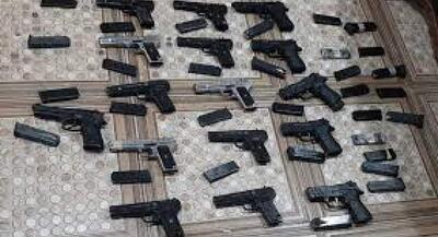  کشف ۱۶۵ سلاح غیرمجاز جنگی در مرزهای کشور | جهان نیوز