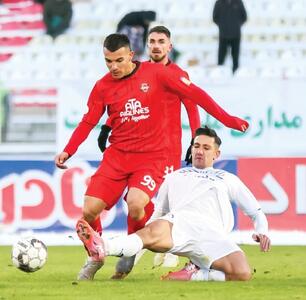  تراکتور از انزلی به صدر!