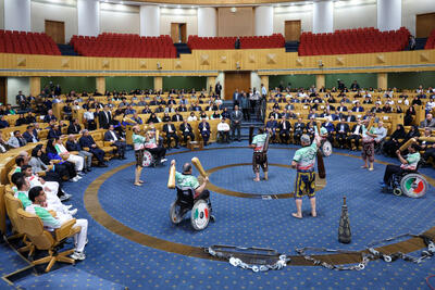  دولت با تمام توان بستر رشد قهرمانان را فراهم می‌کند/ تا پای جان برای عزت و سربلندی ایران تلاش خواهیم کرد