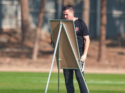  اختیار تام سرمربی در تیم پابرجاست | صحبت درباره آینده اوسمار را تمام کنید