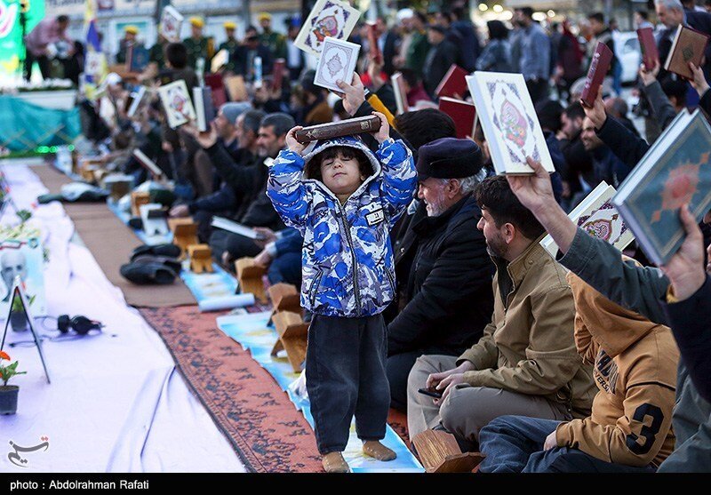 محفل انس با قرآن کریم در همدان