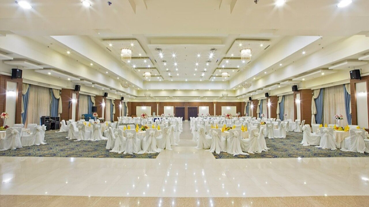 بهترین هتل‌های تهران برای عروسی کدام است؟ ۷ هتل تهران برای جشن